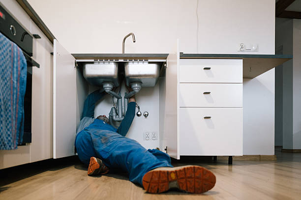 Professional Leak Detection technician working in Oregonia, OH